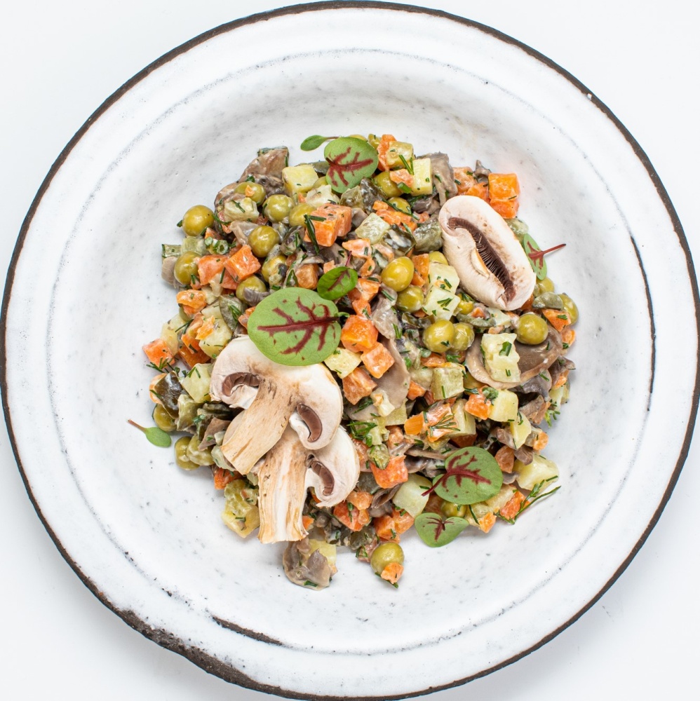 Салат Оливье грибной 