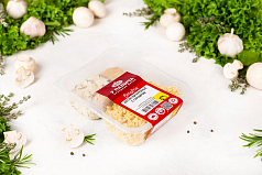 Котлетки куриные с гарниром и грибным соусом 300г У Палыча